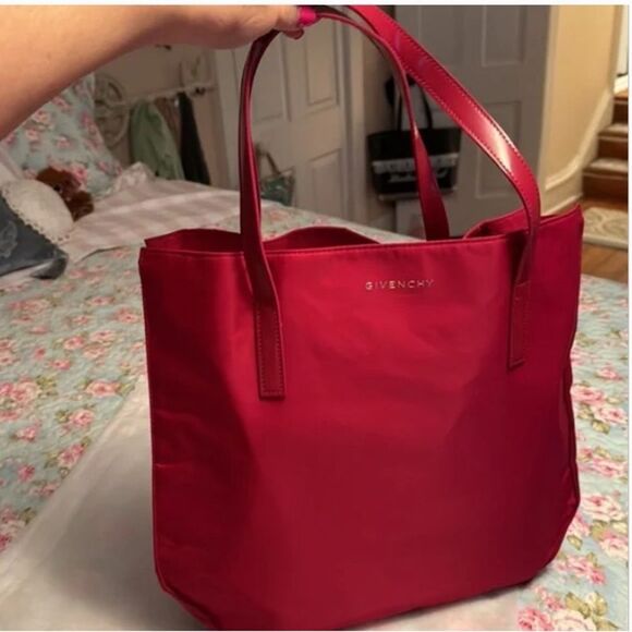 Authentic 🌺Givenchy🌺 Nylon Fuscia Pink Tote Bag EUC - Picture 8 of 11